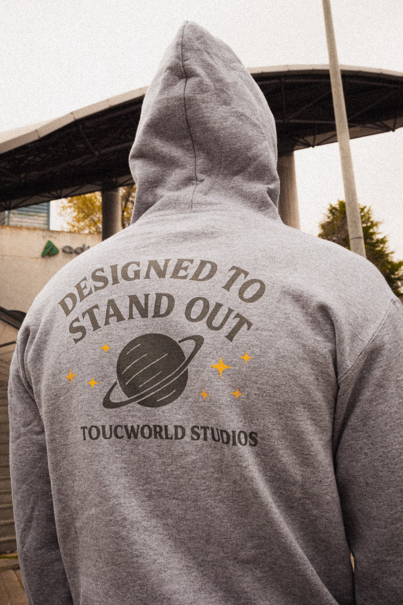 Toucworld® Essential Grey Hoodie – Designed to stand out