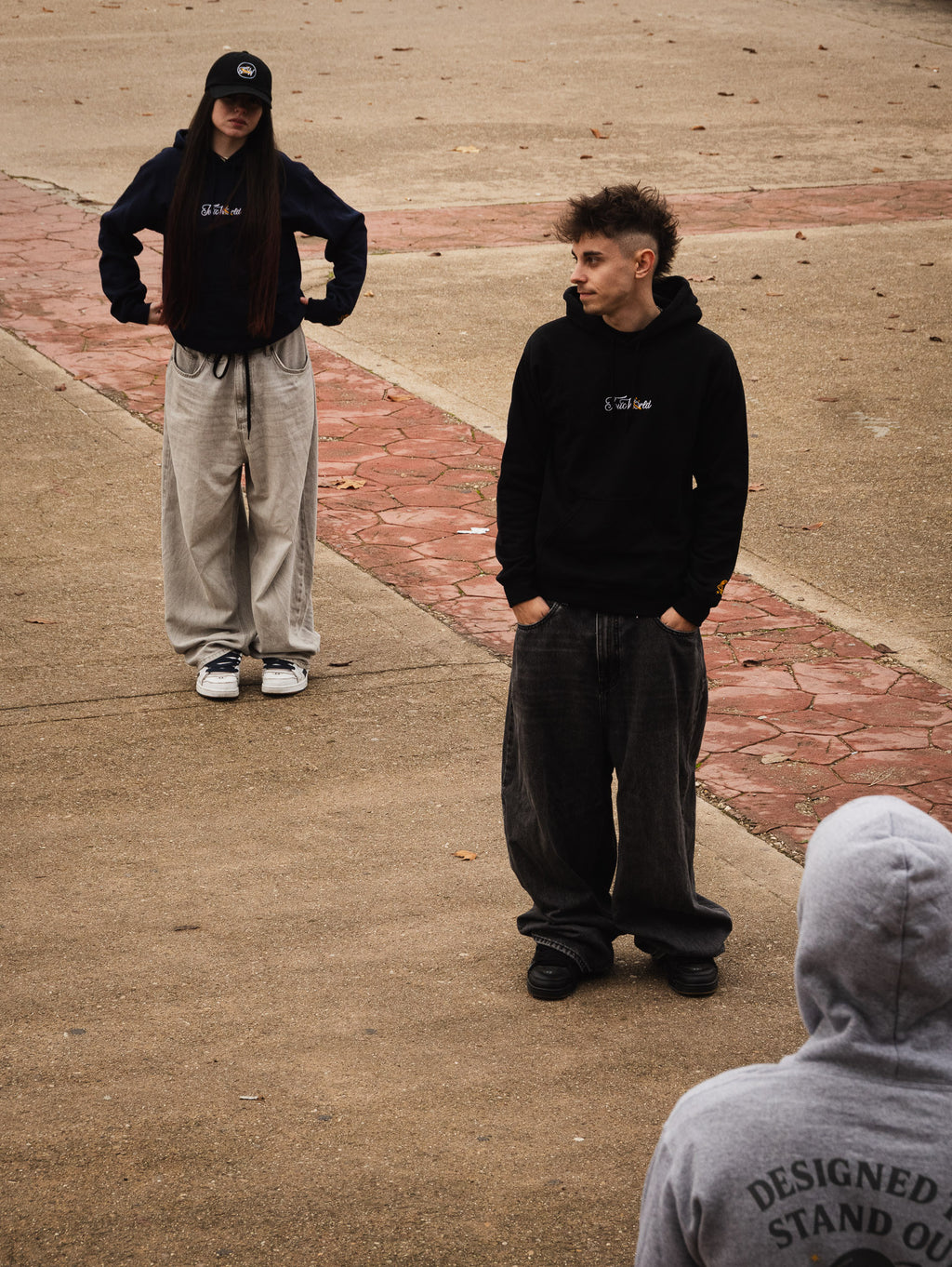 Toucworld® Essential Hoodie – Designed to Stand Out (Black Edition)