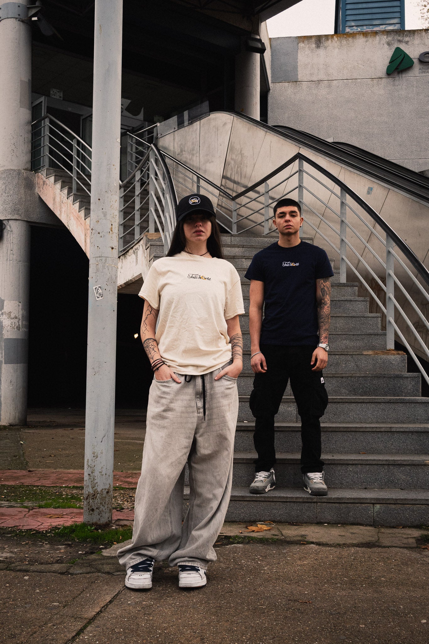 Toucworld® Essential Tee — Sandstone Heritage Edition